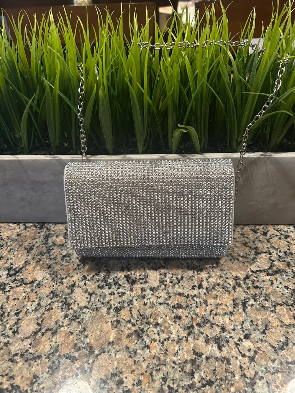 Silver Crystal Mesh Evening Clutch Bag with Chain Strap